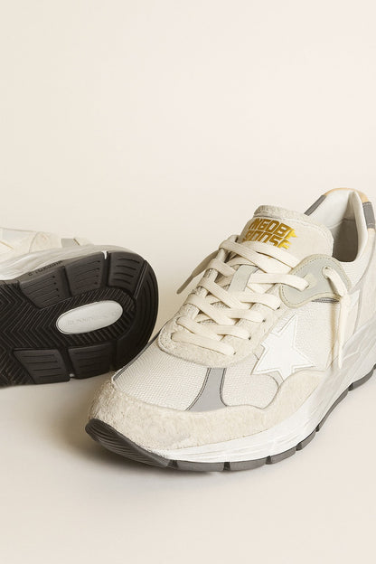 Dad-Star femme en daim blanc et gris avec étoile en cuir blanc